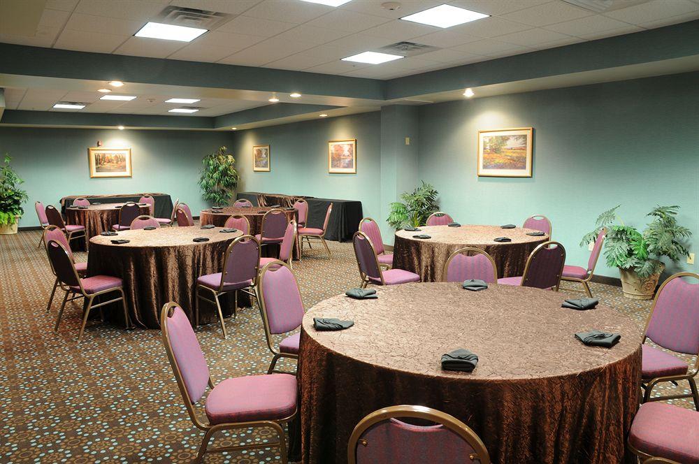 Hampton Inn Front Royal Exterior photo