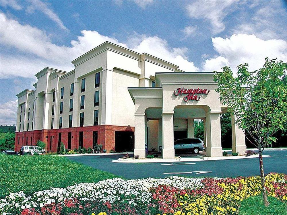 Hampton Inn Front Royal Exterior photo